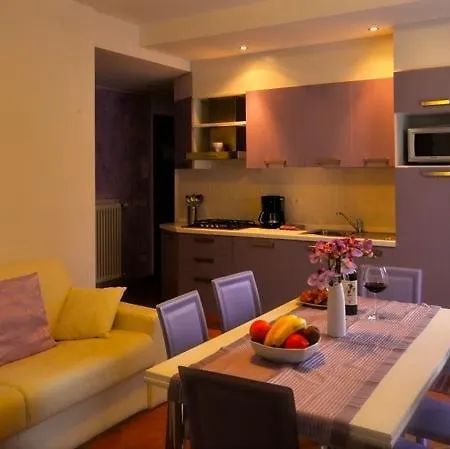Apartment Case Dei Fiori